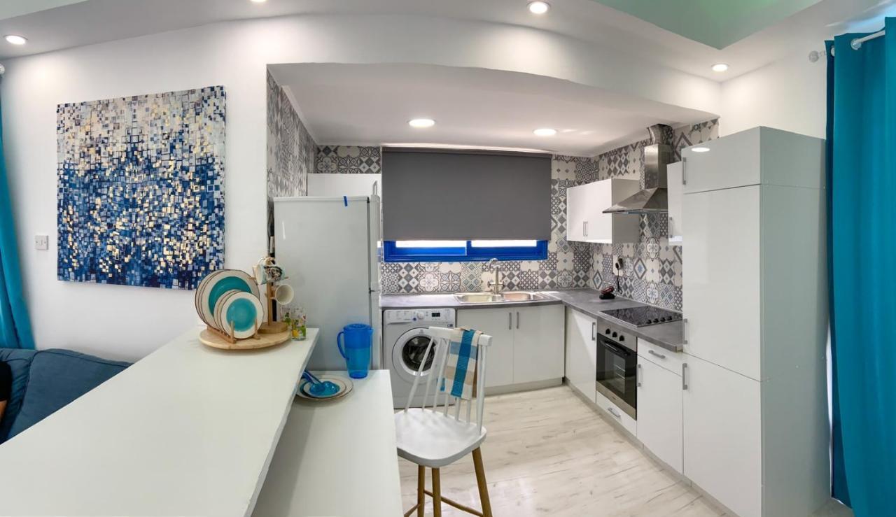 Beautiful 2Bedroom With The Pool Paphos Eksteriør bilde